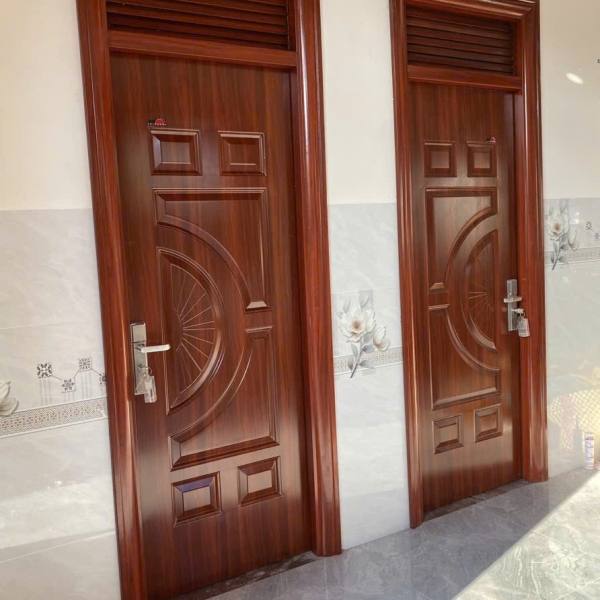 Cửa đi 1 cánh bằng thép vân gỗ nhập khẩu Đắk Lắk
