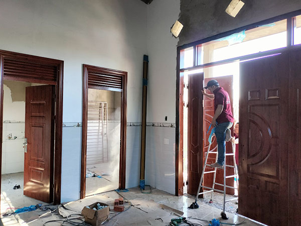 cửa thép vân gỗ nhập khẩu đắk lắk, đắk nông