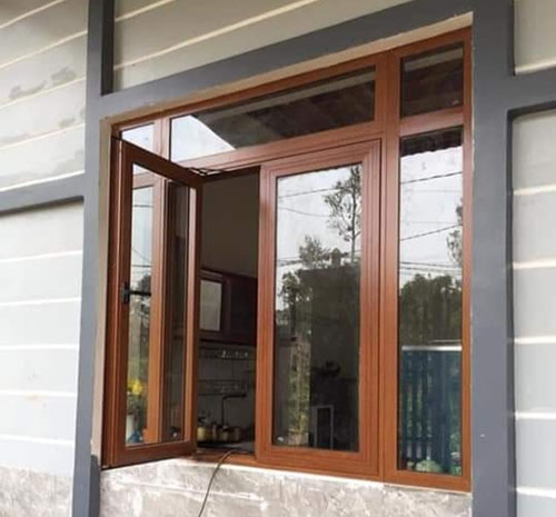 Thanh Hùng là đơn vị cung cấp cửa thép vân gỗ Đắk Lắk chất lượng nhất - 0941.5555.37